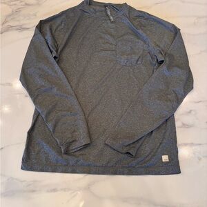 Vuori Men's Heathered Gray Long Sleeve Tee with Pocket M